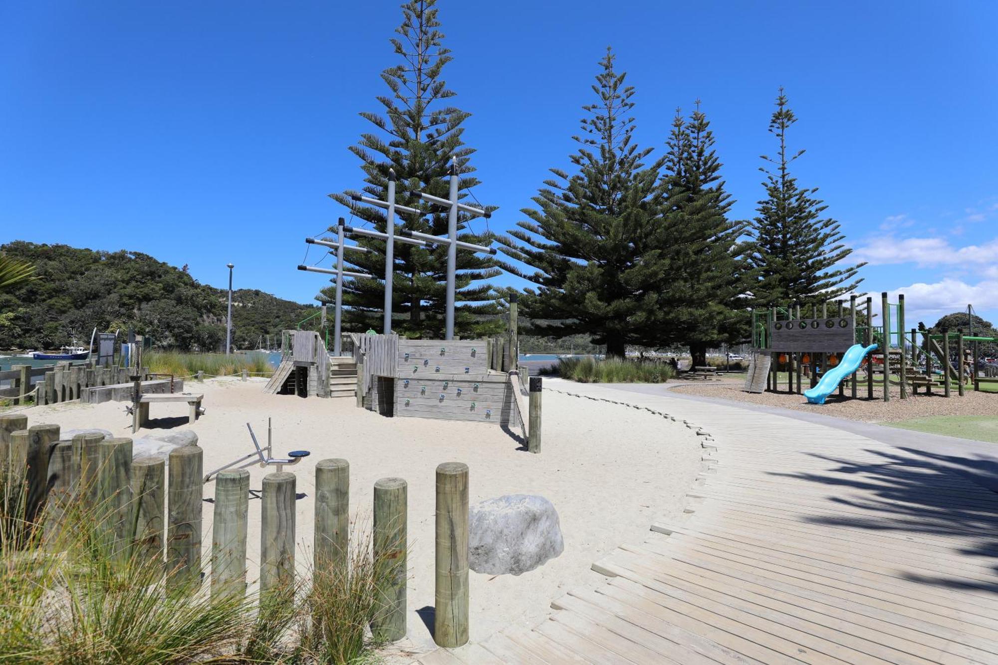 The Whitianga Sandcastle Экстерьер фото